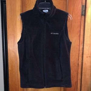 Columbia vest